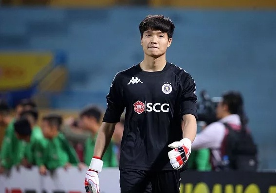 Chia tay Hà Nội FC, Phí Minh Long tìm được bến đỗ tại giải hạng Nhất