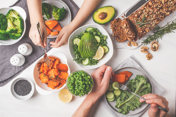 Những hình thức ăn chay phổ biến hiện nay - Tháp dinh dưỡng cho người ăn chay