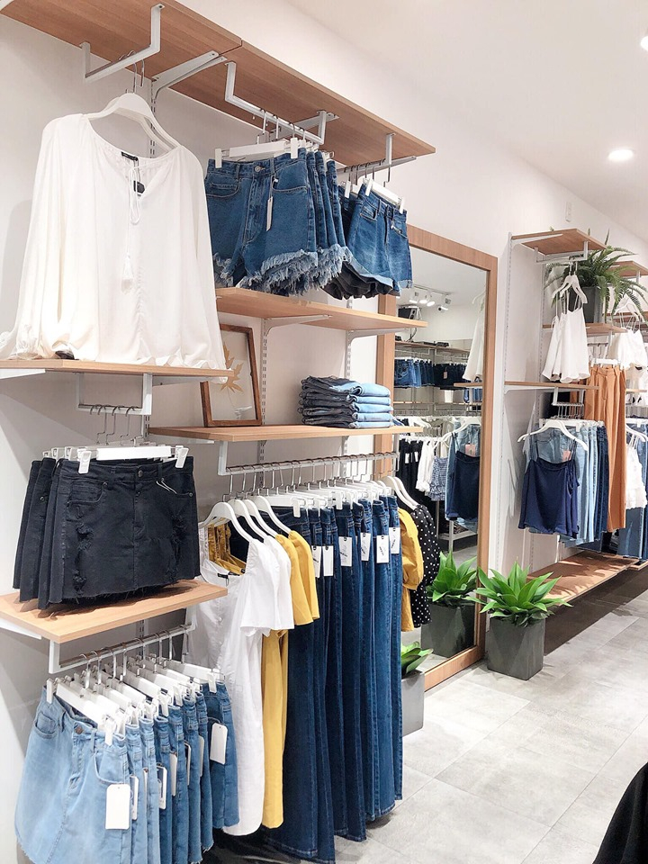 Top 10 Shop bán quần short jeans lưng cao đẹp nhất tại Thành phố Hồ Chí Minh - Toplist.vn